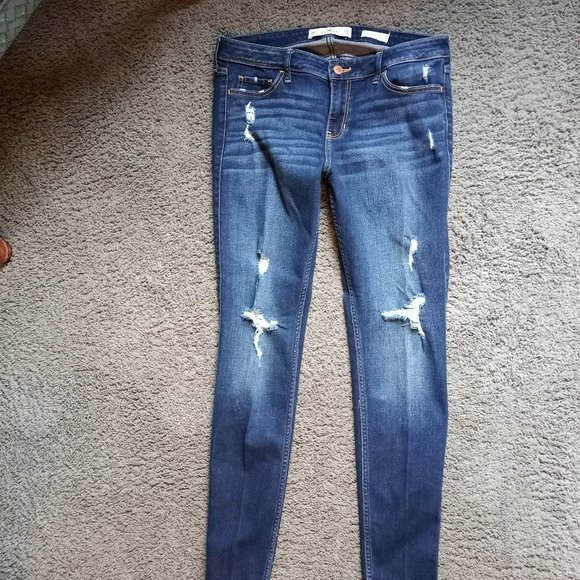 Hollister Jeans Euc Hollister Low Rise Super Skinny Size 1r Jeansitem 422 Poshmark
